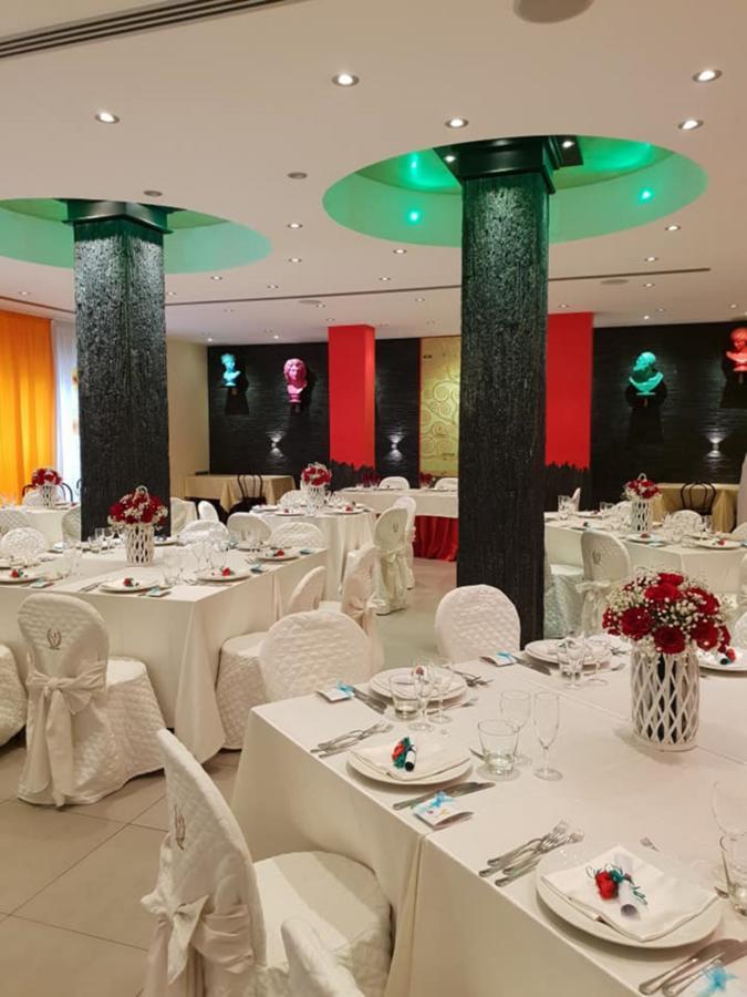 Hotel La Rosa Dei Venti Monte San Giusto Екстер'єр фото